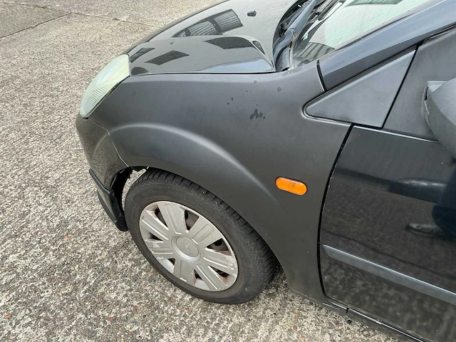 2004 ford fiesta personenauto - afbeelding 6 van  15