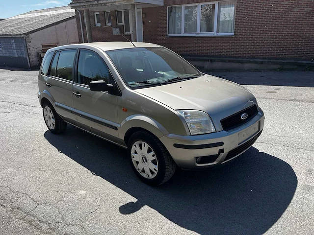 2004 ford fusion 1.4 benzine automaat /airco - afbeelding 9 van  16