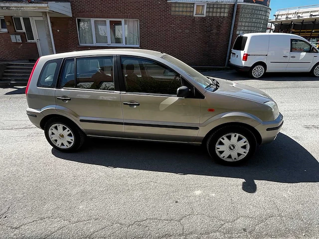 2004 ford fusion 1.4 benzine automaat /airco - afbeelding 12 van  16