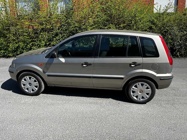 2004 ford fusion 1.4 benzine automaat /airco - afbeelding 15 van  16