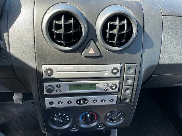 2004 ford fusion - afbeelding 9 van  53