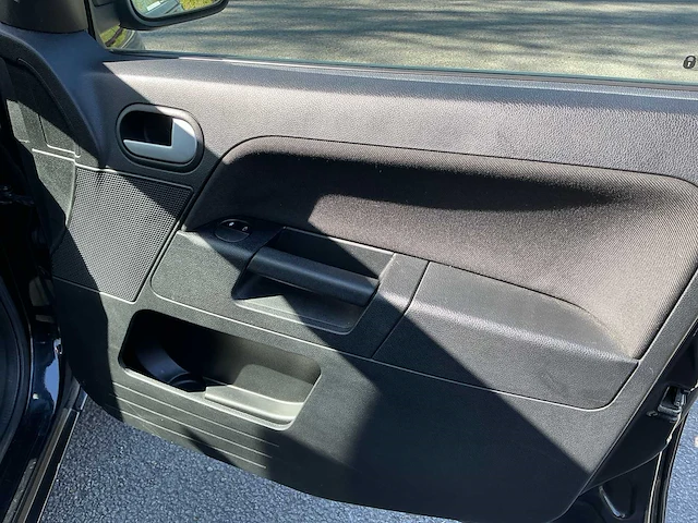 2004 ford fusion - afbeelding 14 van  53
