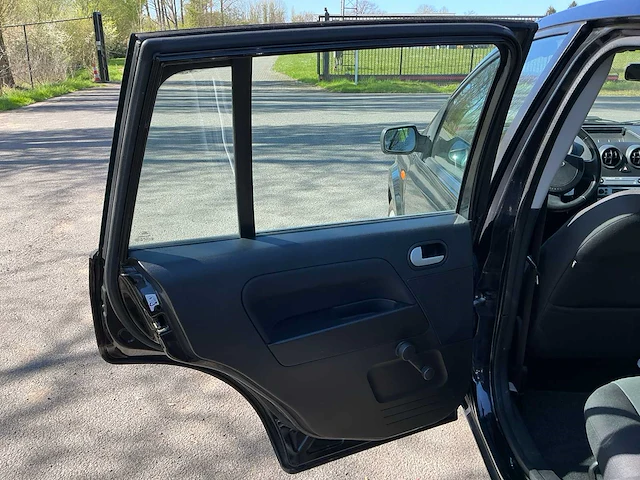 2004 ford fusion - afbeelding 21 van  53