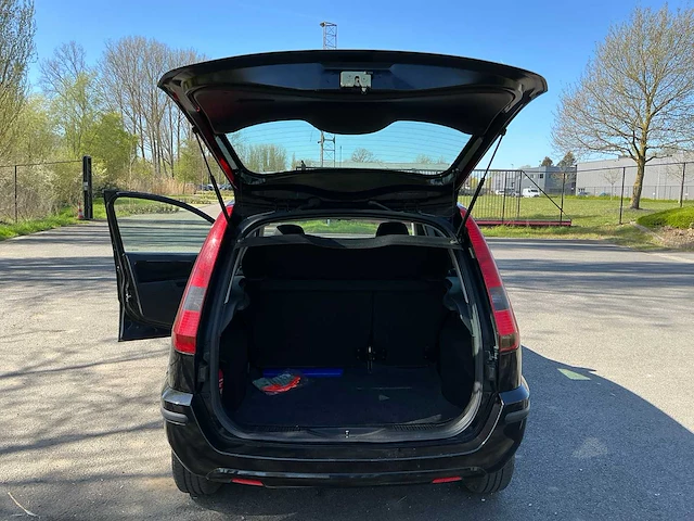 2004 ford fusion - afbeelding 26 van  53