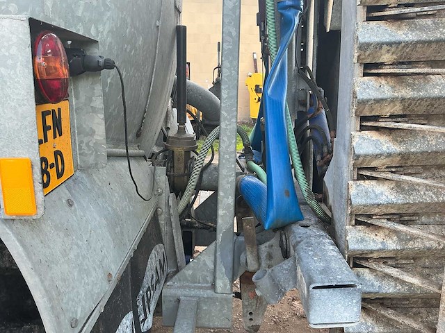 2004 ipsam dbv130 mesttank - afbeelding 9 van  24