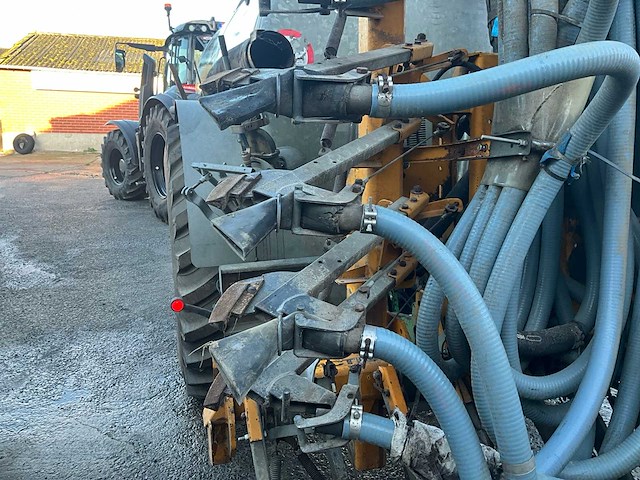 2004 joskin multiaction akker- en graslandbemester - afbeelding 9 van  21