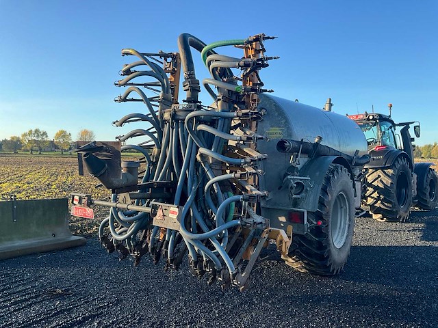 2004 joskin multiaction akker- en graslandbemester - afbeelding 1 van  21