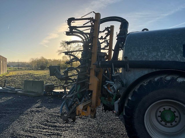 2004 joskin multiaction akker- en graslandbemester - afbeelding 15 van  21