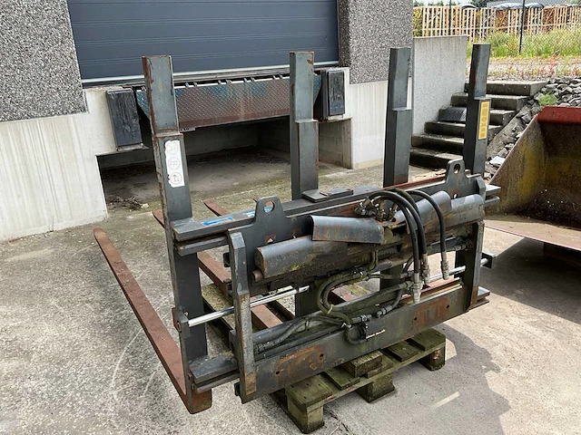 2004 kaup 3t 409-4 vork versteller - afbeelding 1 van  9
