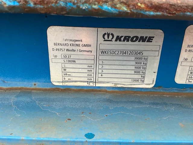 2004 krone sd 27 oplegger met containerchassis - afbeelding 2 van  13