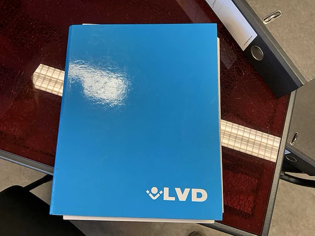 2004 lvd hst-c 31/13 cnc guillotineschaar - afbeelding 13 van  21