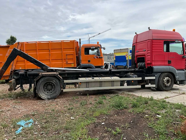 2004 man d20 container haaksysteem - afbeelding 38 van  41