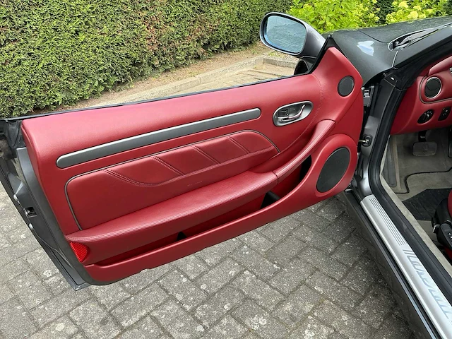 2004 maserati cambiocorsa spyder personenauto - afbeelding 11 van  63
