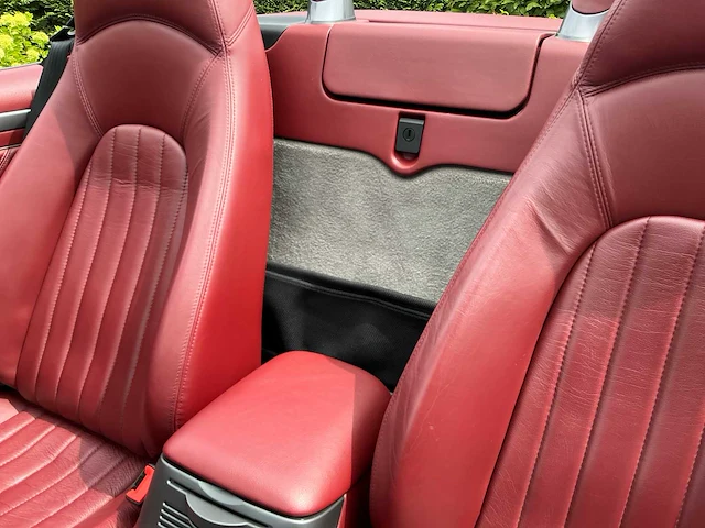 2004 maserati cambiocorsa spyder personenauto - afbeelding 18 van  63