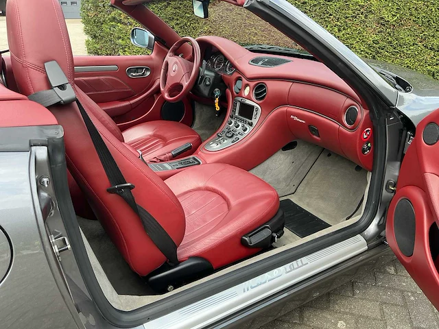 2004 maserati cambiocorsa spyder personenauto - afbeelding 29 van  63