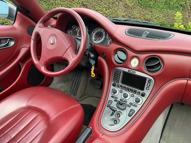 2004 maserati cambiocorsa spyder personenauto - afbeelding 30 van  63