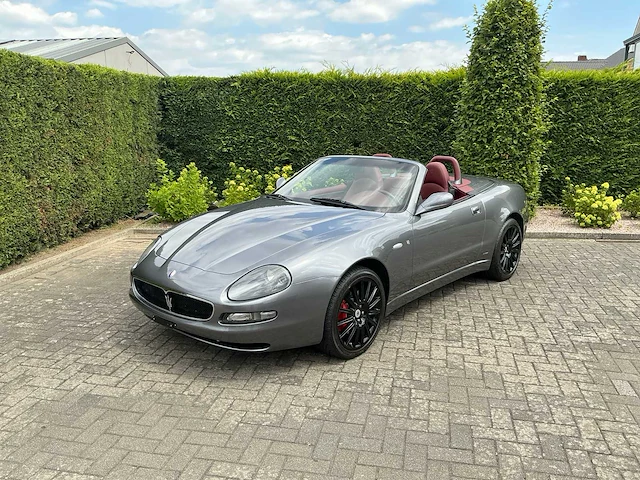 2004 maserati cambiocorsa spyder personenauto - afbeelding 51 van  63