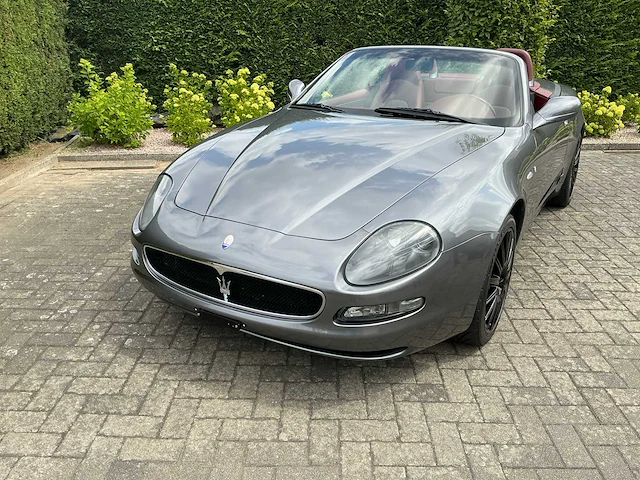 2004 maserati cambiocorsa spyder personenauto - afbeelding 52 van  63