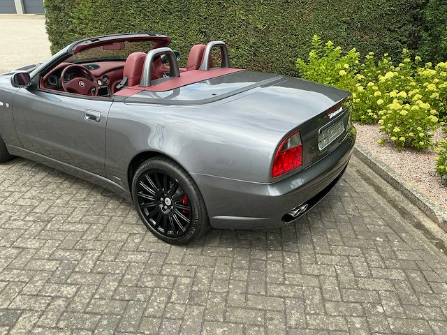 2004 maserati cambiocorsa spyder personenauto - afbeelding 54 van  63