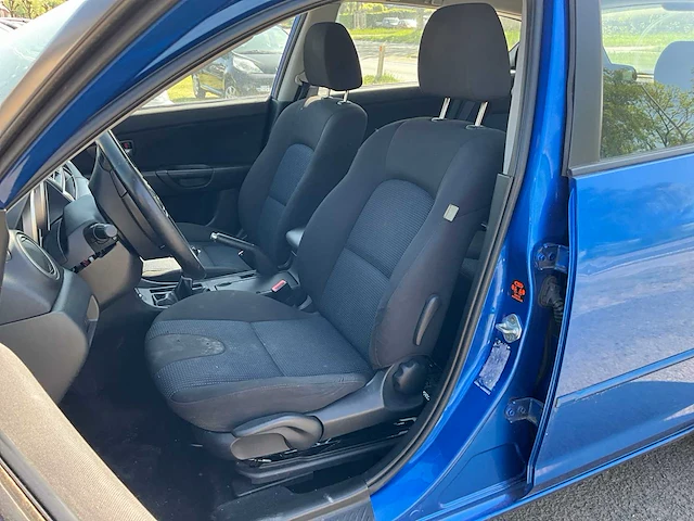 2004 mazda 3 - afbeelding 3 van  41