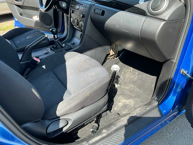 2004 mazda 3 - afbeelding 31 van  41