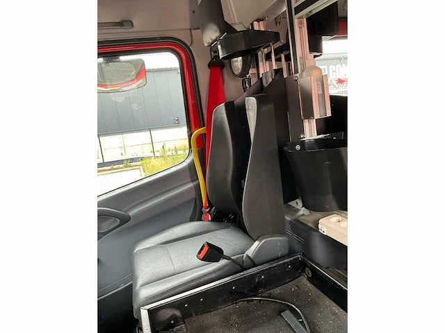 2004 mercedes-benz 1428 af tankautospuit - afbeelding 5 van  66