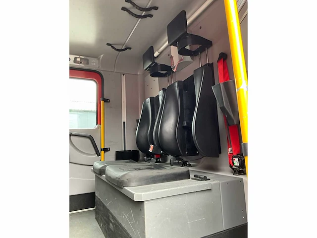 2004 mercedes-benz 1428 af tankautospuit - afbeelding 9 van  66
