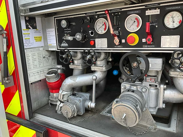 2004 mercedes-benz 1428 af tankautospuit - afbeelding 11 van  66