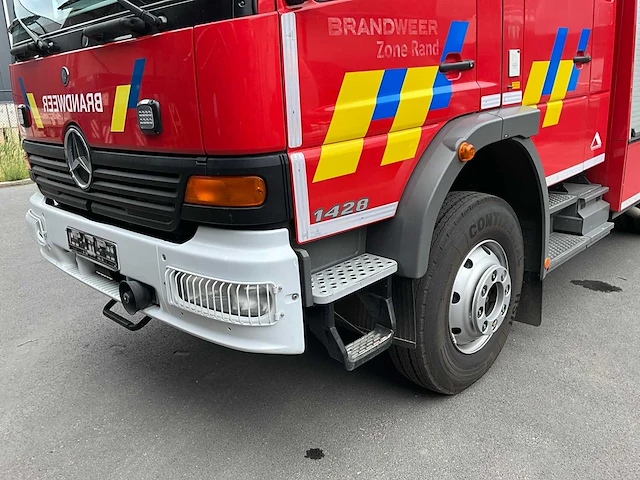 2004 mercedes-benz 1428 af tankautospuit - afbeelding 30 van  66