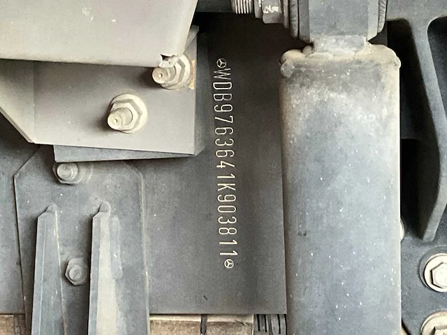 2004 mercedes-benz 1428 af tankautospuit - afbeelding 63 van  66