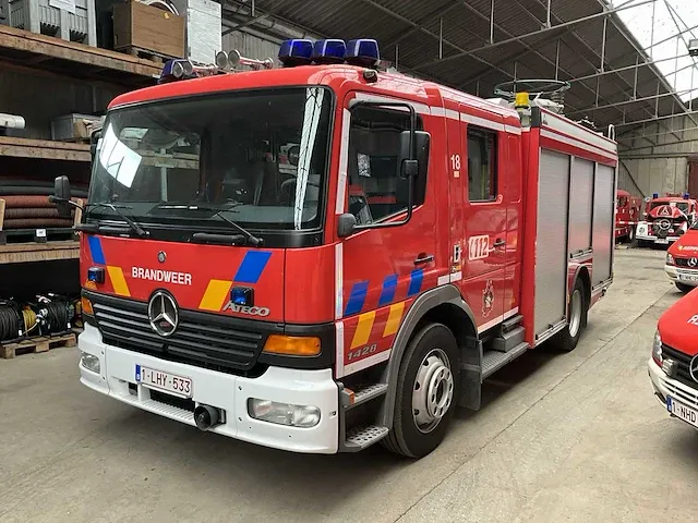 2004 mercedes-benz atego 1428 f/4x2 brandweerwagen - afbeelding 1 van  49