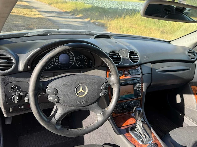 2004 mercedes-benz clk200 - afbeelding 3 van  43