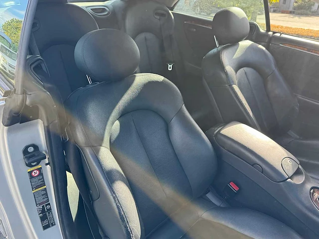 2004 mercedes-benz clk200 - afbeelding 11 van  43