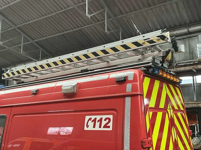 2004 mercedes-benz sprinter 313 cdi -d-1.7 brandweerwagen / materiaalwagen - afbeelding 9 van  28