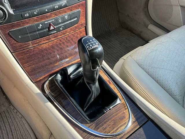 2004 mercedes e220 cdi - afbeelding 9 van  33