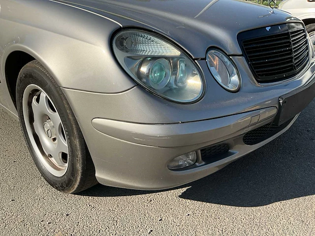 2004 mercedes e220 cdi - afbeelding 11 van  33