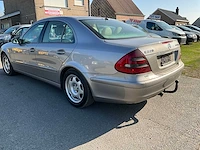 2004 mercedes e220 cdi - afbeelding 23 van  33