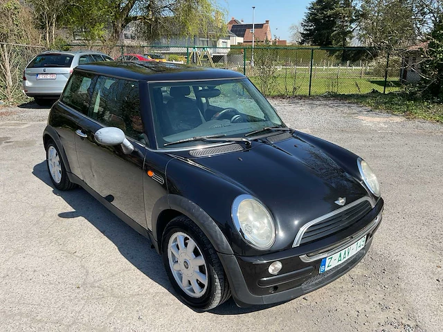 2004 mini cooper benzine - afbeelding 10 van  17
