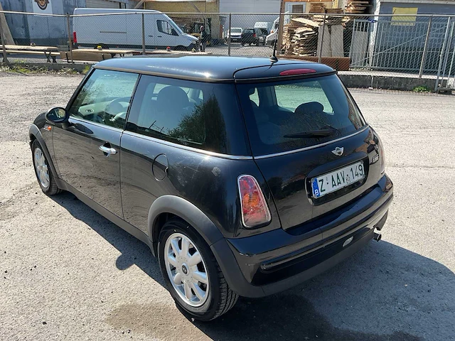 2004 mini cooper benzine - afbeelding 11 van  17