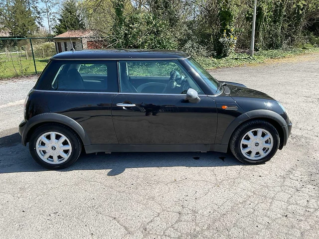 2004 mini cooper benzine - afbeelding 13 van  17