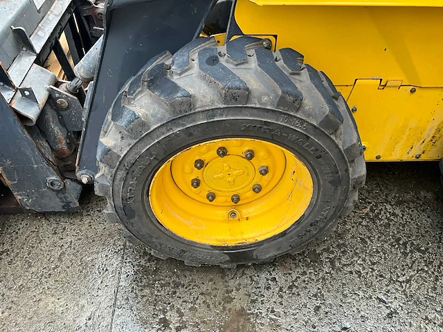2004 new holland ls 170 schranklader - afbeelding 6 van  31