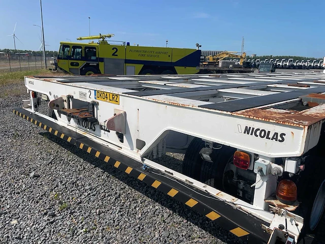 2004 nicolas mpv 135 48-wheel trailer - afbeelding 9 van  21