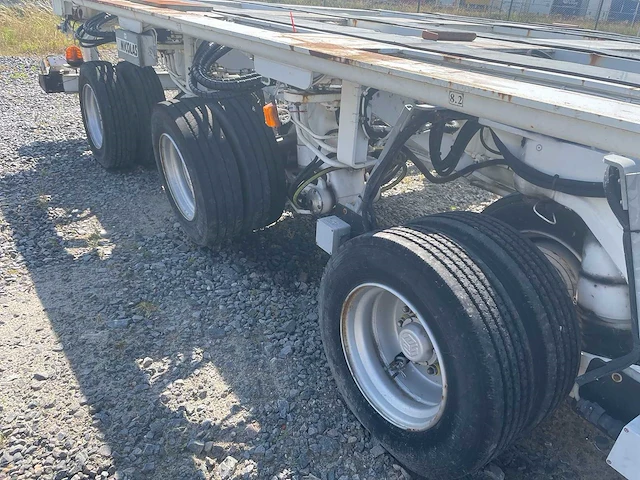 2004 nicolas mpv 135 48-wheel trailer - afbeelding 21 van  21