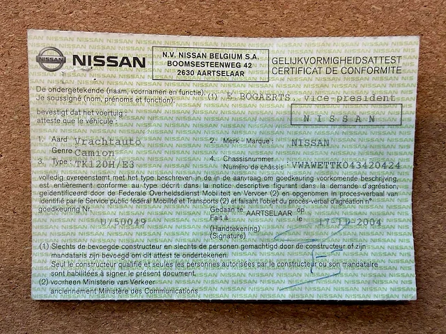 2004 nissan atleon vrachtwagen - afbeelding 37 van  43