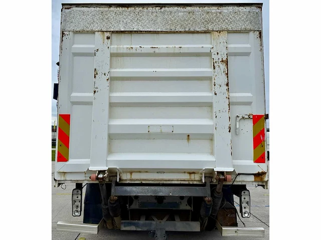 2004 nissan atleon vrachtwagen - afbeelding 40 van  43
