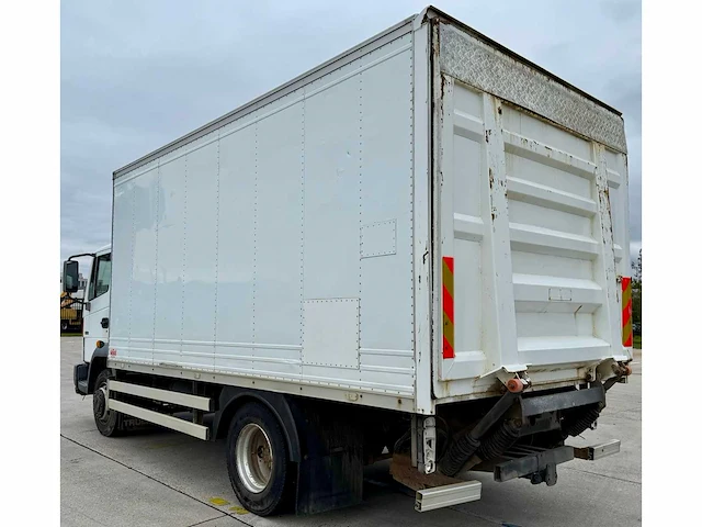 2004 nissan atleon vrachtwagen - afbeelding 41 van  43