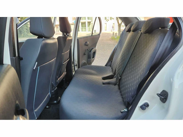 2004 nissan micra - afbeelding 17 van  29