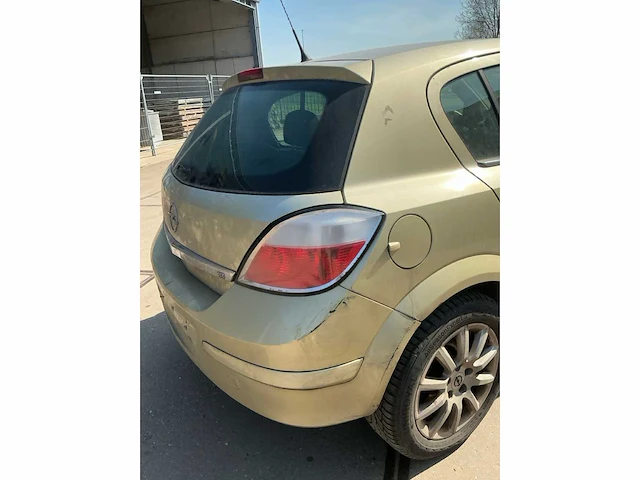 2004 opel astra - afbeelding 20 van  31