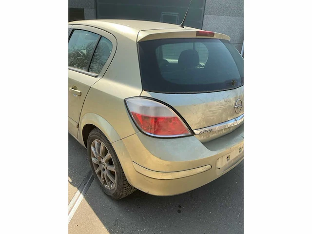 2004 opel astra - afbeelding 21 van  31