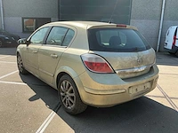 2004 opel astra - afbeelding 26 van  31